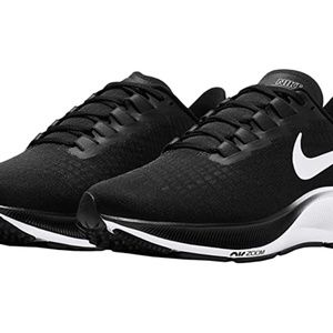 Black Nike Sneakers